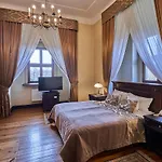 Zamek 4*