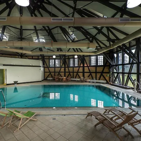 Zamek Holiday park Kliczkow