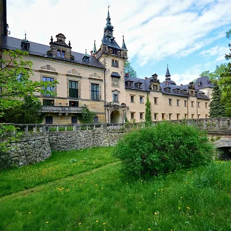 Zamek 4*