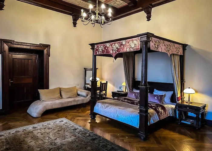 Zamek База отдыха 4*