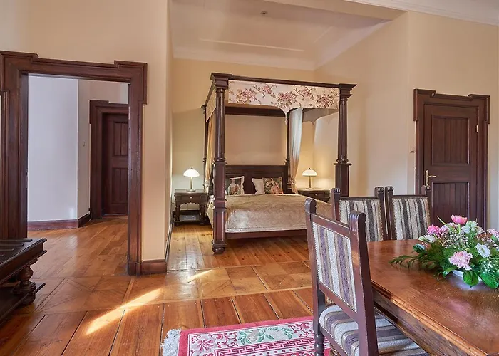 منتزه العطل Zamek 4*